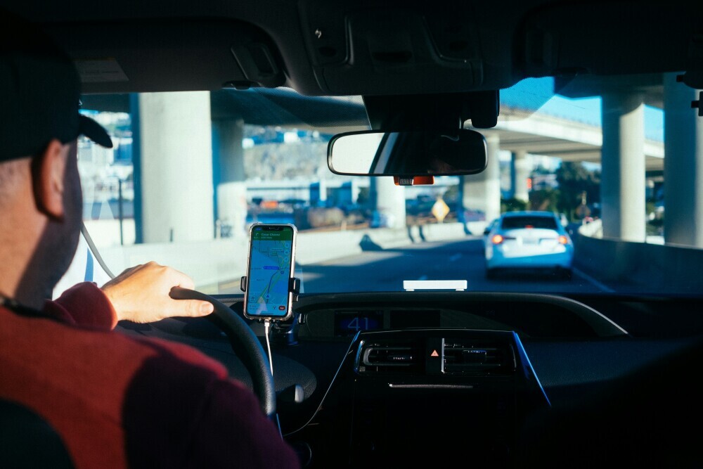 image of the interior of a rideshare car