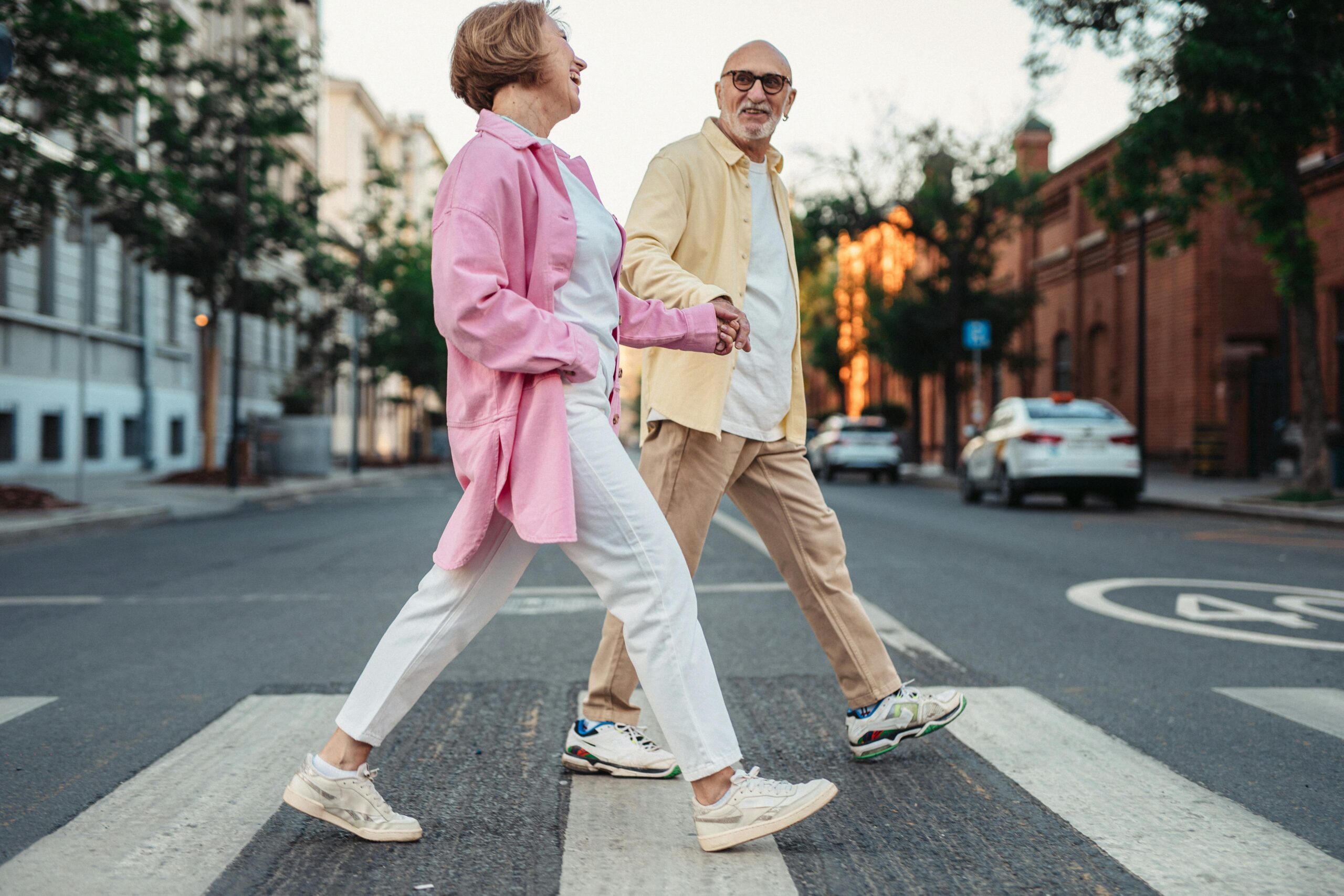 A Guide To Safe Ridesharing For Seniors